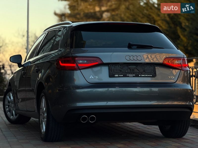Хетчбек Audi A3 2016 в Одесі