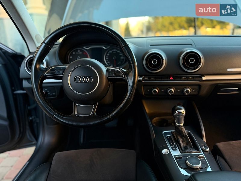 Хетчбек Audi A3 2016 в Одесі