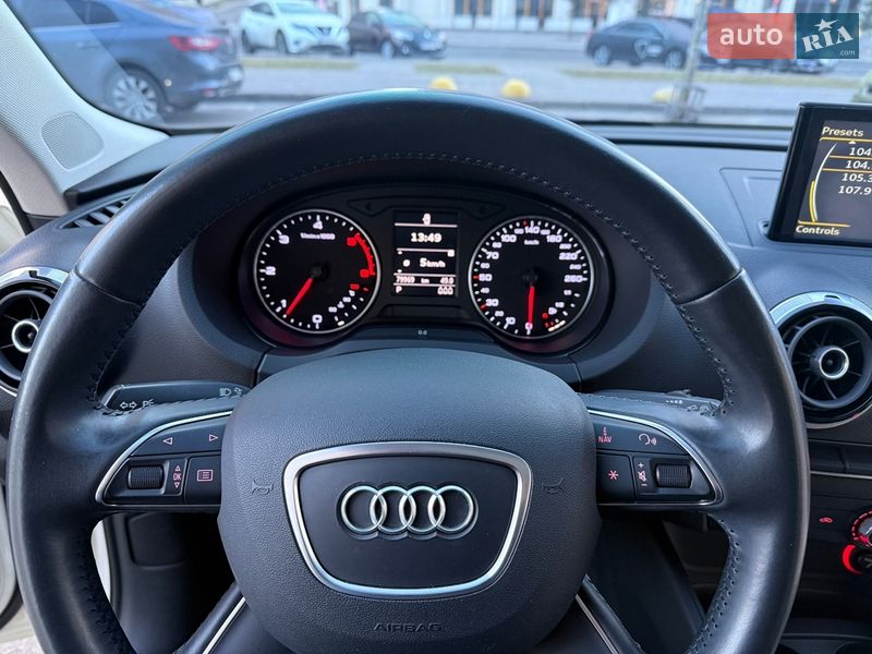 Хэтчбек Audi A3 2014 в Одессе