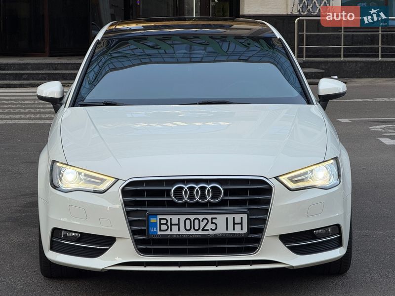 Хэтчбек Audi A3 2014 в Одессе