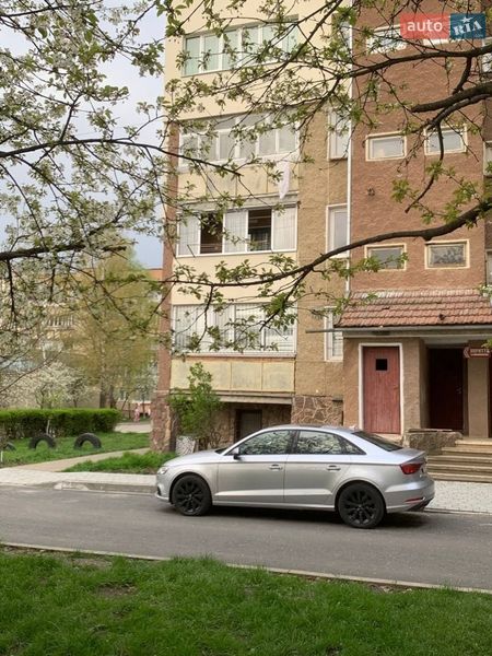 Седан Audi A3 2017 в Коломые