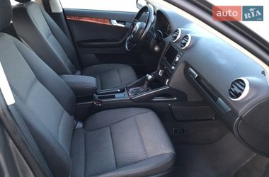 Хетчбек Audi A3 2013 в Чернівцях