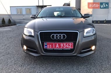 Хетчбек Audi A3 2013 в Чернівцях