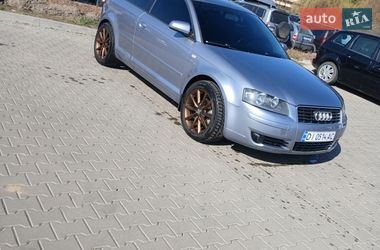 Хэтчбек Audi A3 2004 в Мукачево