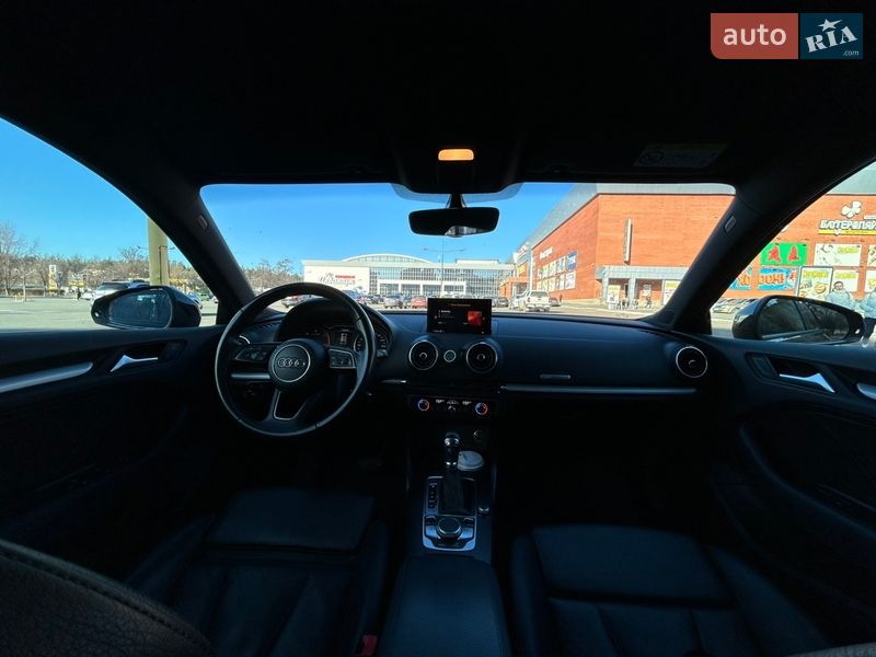 Хэтчбек Audi A3 2018 в Броварах