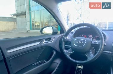 Седан Audi A3 2016 в Дніпрі