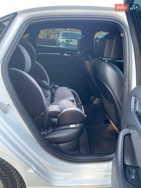 Седан Audi A3 2018 в Днепре