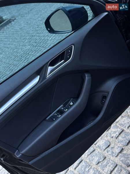 Седан Audi A3 2015 в Києві