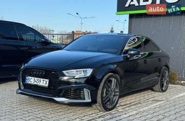 Седан Audi A3 2015 в Львове