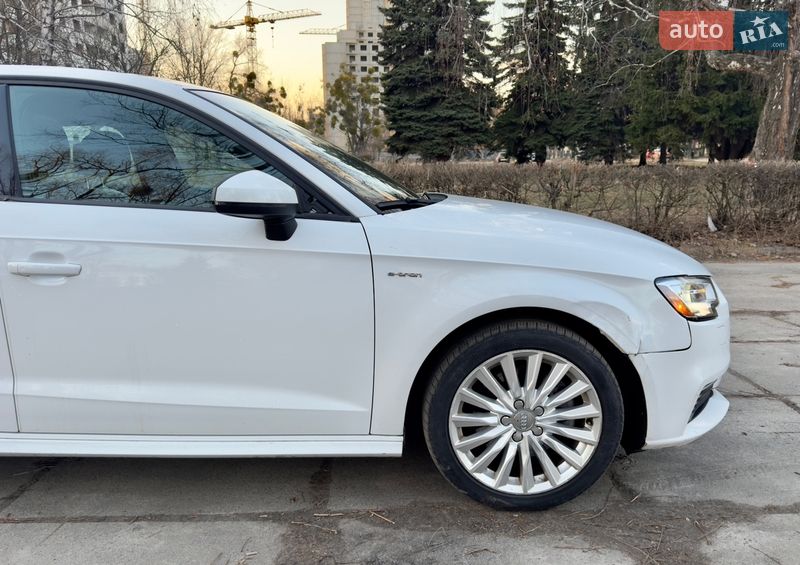 Хетчбек Audi A3 2016 в Києві фото 13 Хетчбек Audi A3 2016 в Києві