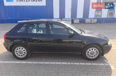 Хэтчбек Audi A3 2001 в Славуте