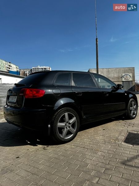 Хэтчбек Audi A3 2006 в Черновцах