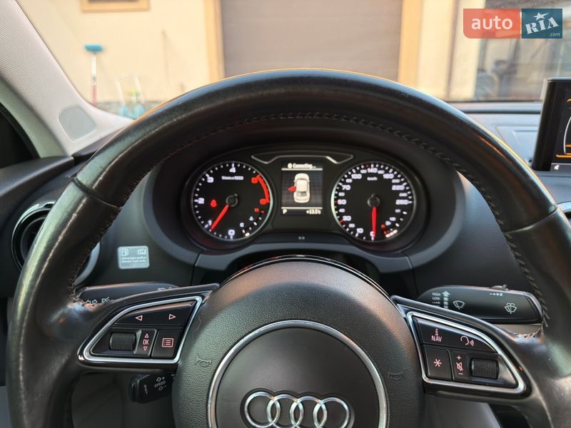Седан Audi A3 2015 в Івано-Франківську