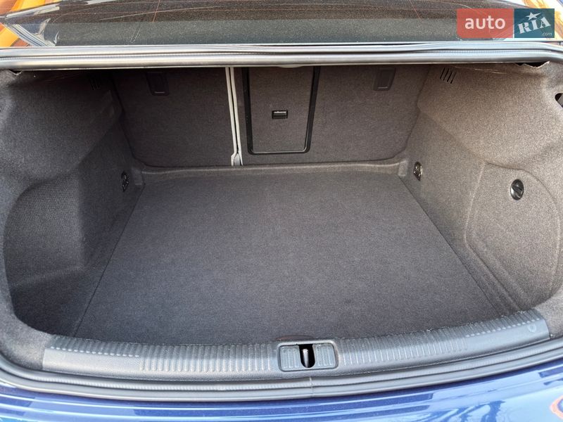 Седан Audi A3 2015 в Івано-Франківську