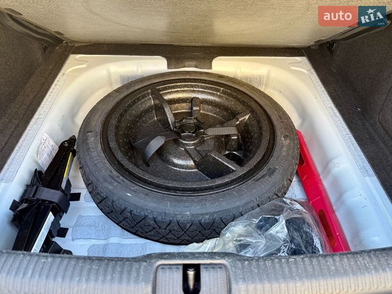 Седан Audi A3 2016 в Киеве