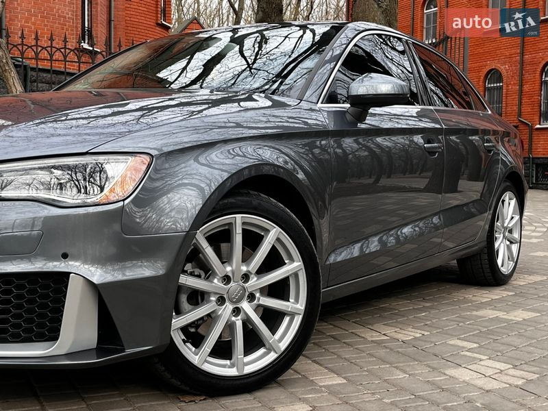 Седан Audi A3 2014 в Одессе