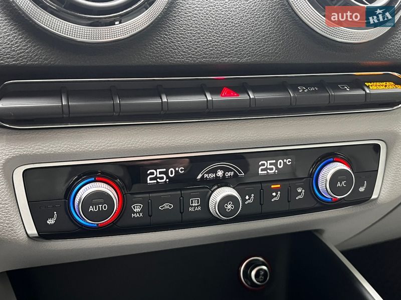 Седан Audi A3 2014 в Одессе