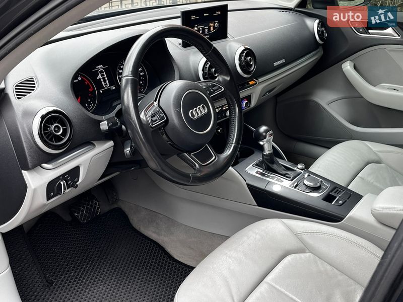 Седан Audi A3 2014 в Одессе