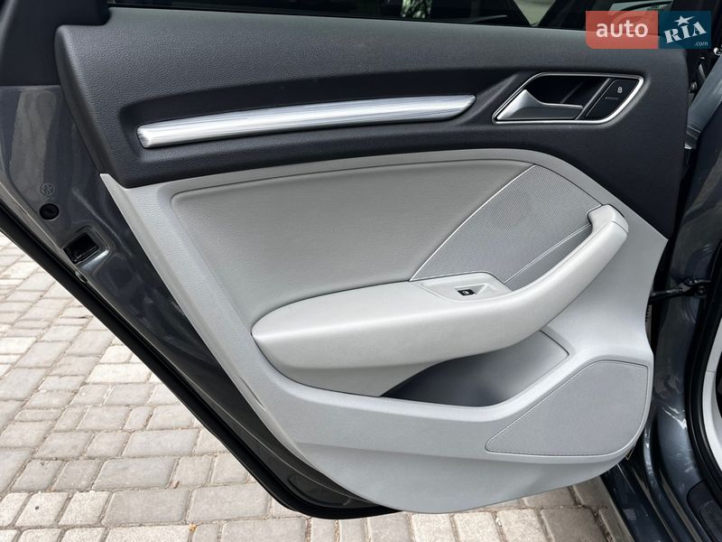 Седан Audi A3 2014 в Одессе