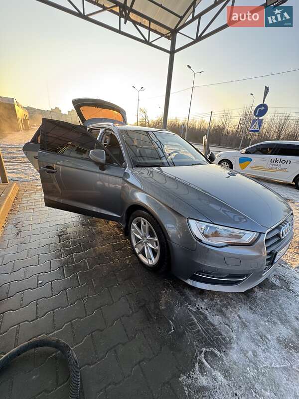 2016 Audi A3, VIN WAUZZZ8V1GA134437:plate — фото 1 (autoria)