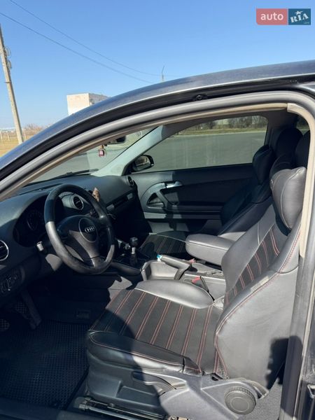 Хэтчбек Audi A3 2003 в Очакове
