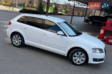 Хэтчбек Audi A3 2013 в Одессе