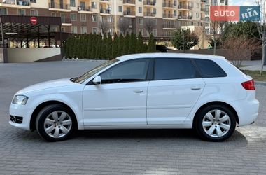 Хэтчбек Audi A3 2013 в Одессе