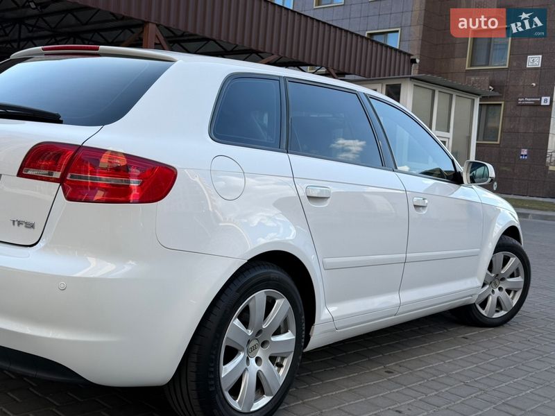 Хэтчбек Audi A3 2013 в Одессе