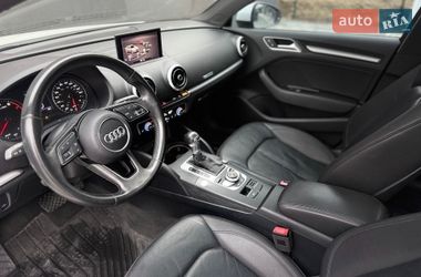 Седан Audi A3 2018 в Львове