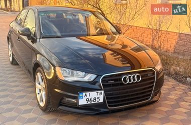 Седан Audi A3 2016 в Киеве