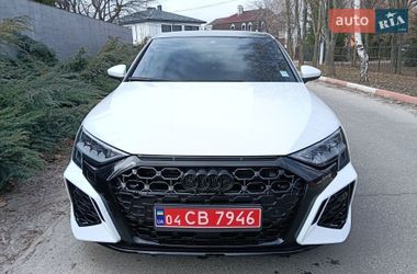 Седан Audi A3 2021 в Гатном