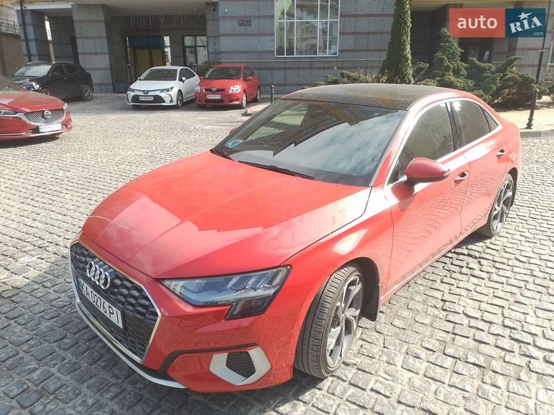 Седан Audi A3 2022 в Киеве фото Седан Audi A3 2022 в Киеве
