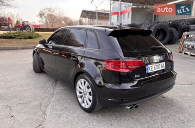 Хэтчбек Audi A3 2015 в Днепре