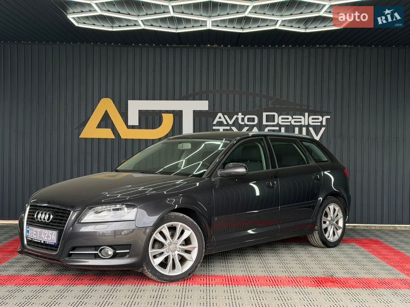 Хэтчбек Audi A3 2012 в Тячеве