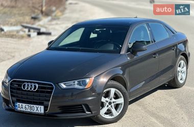 Седан Audi A3 2015 в Києві