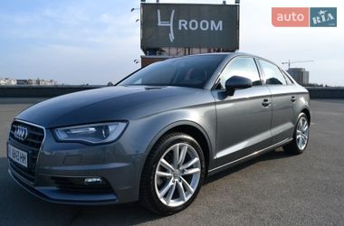Седан Audi A3 2015 в Киеве