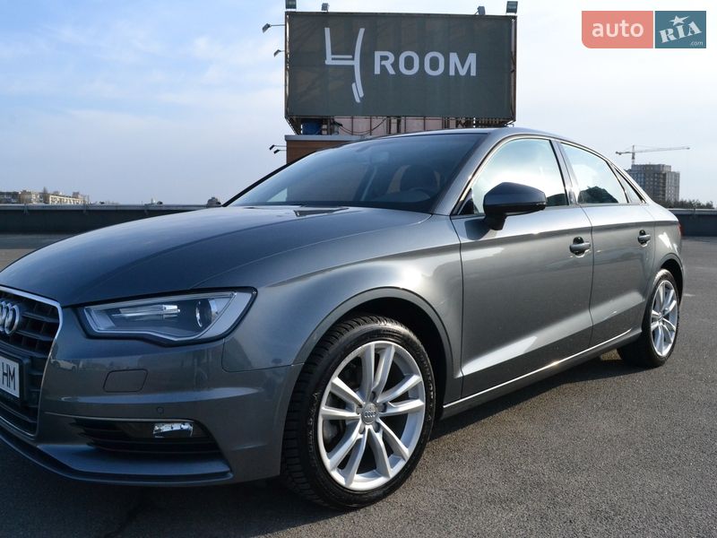 Седан Audi A3 2015 в Киеве