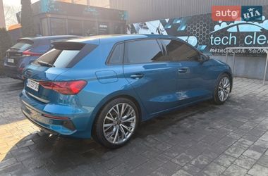 Хэтчбек Audi A3 2021 в Ивано-Франковске