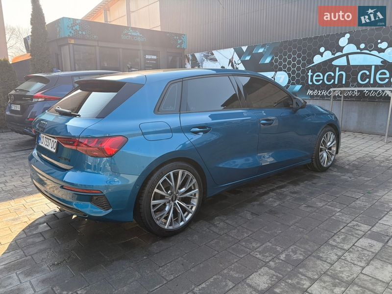 Хэтчбек Audi A3 2021 в Ивано-Франковске