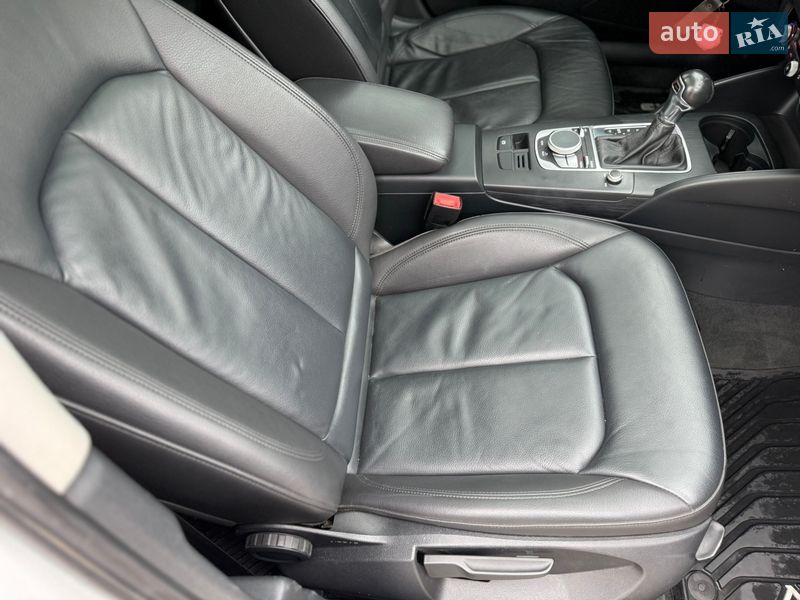 Седан Audi A3 2015 в Павлограде