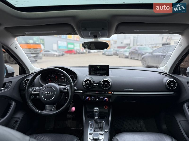 Седан Audi A3 2015 в Павлограде