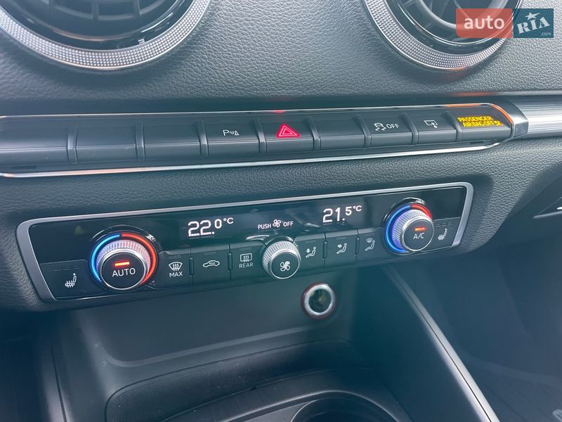 Седан Audi A3 2015 в Киеве фото 26 Седан Audi A3 2015 в Киеве