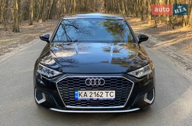 Седан Audi A3 2021 в Киеве