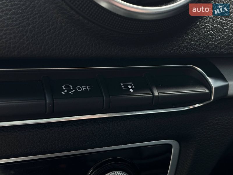 Седан Audi A3 2015 в Киеве