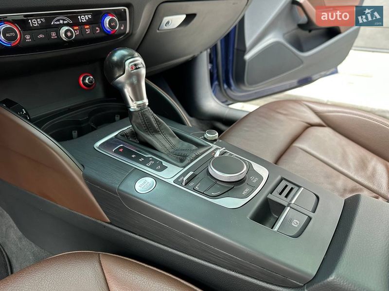 Седан Audi A3 2014 в Днепре