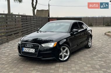 Седан Audi A3 2015 в Смілі