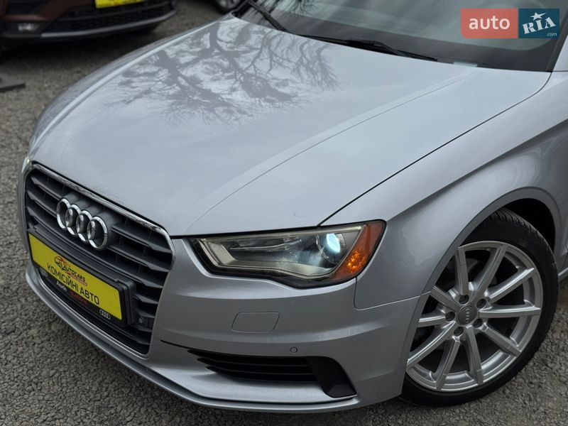 Седан Audi A3 2015 в Умани