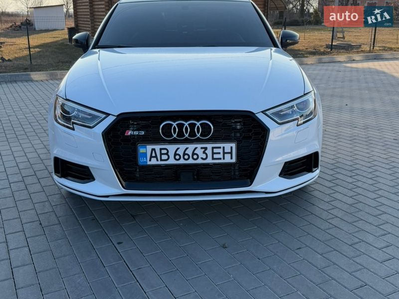 Седан Audi A3 2016 в Бершади