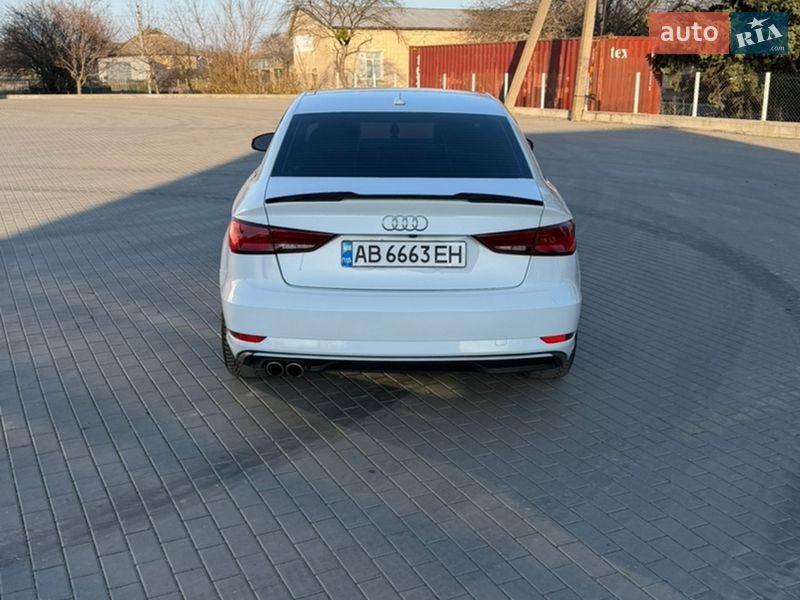 Седан Audi A3 2016 в Бершади