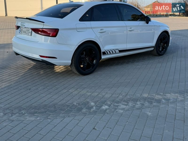 Седан Audi A3 2016 в Бершади